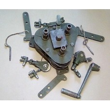 CLARK ANTENNA SCAM  TYPE 73 MAST GUYING WINCH ASSY COMPLETE WITH WINDERS CASE ETC
