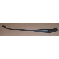 ARM WIPER FRONT RH RHD