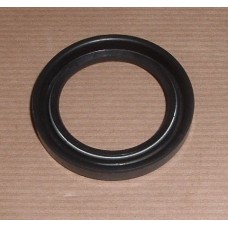 STUB AXLE OIL SEAL