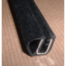 SIDE DOOR GLASS WAIST SEAL
