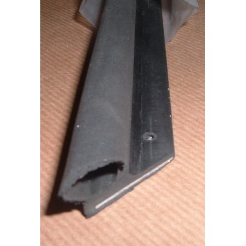 SILL SEAL REAR DOOR RH MWC6128