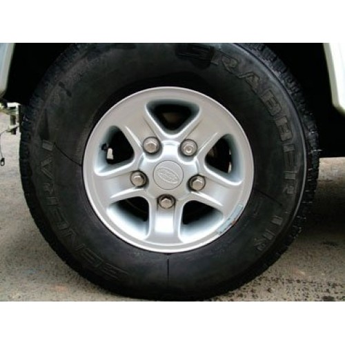 BOOST ALLOY WHEEL 7 x 16 BOOST ALLOY WHEEL 7 x 16