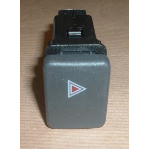 SWITCH HAZARD WARNING YUG000180LNF