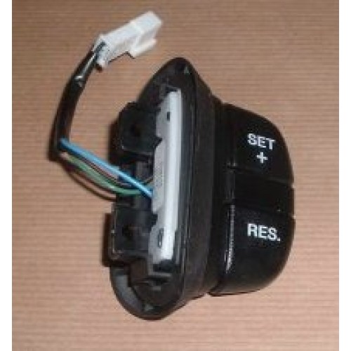 SWITCH CRUISE CONTROL YUH100320